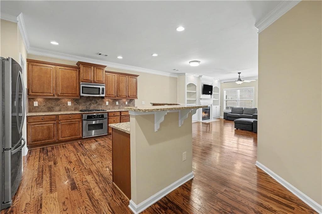 4 bedroom, 4 bathroom, 2,311 sq ft condominium for sale at 3107 Deercrest Court 117, Cumming, GA 30040 — photo 4