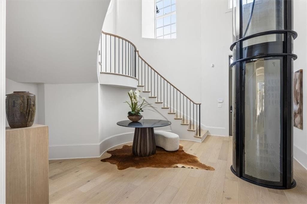 5 bedroom, 9 bathroom, 7,780 sq ft single family residence for sale at 221 Academy Street, Alpharetta, GA 30009 — photo 8