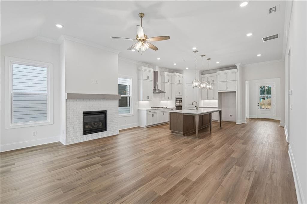 3 bedroom, 2 bathroom, 1,815 sq ft single family residence for rent at 161 High Point Drive, Hoschton, GA 30548 for $2,950 a month — photo 8