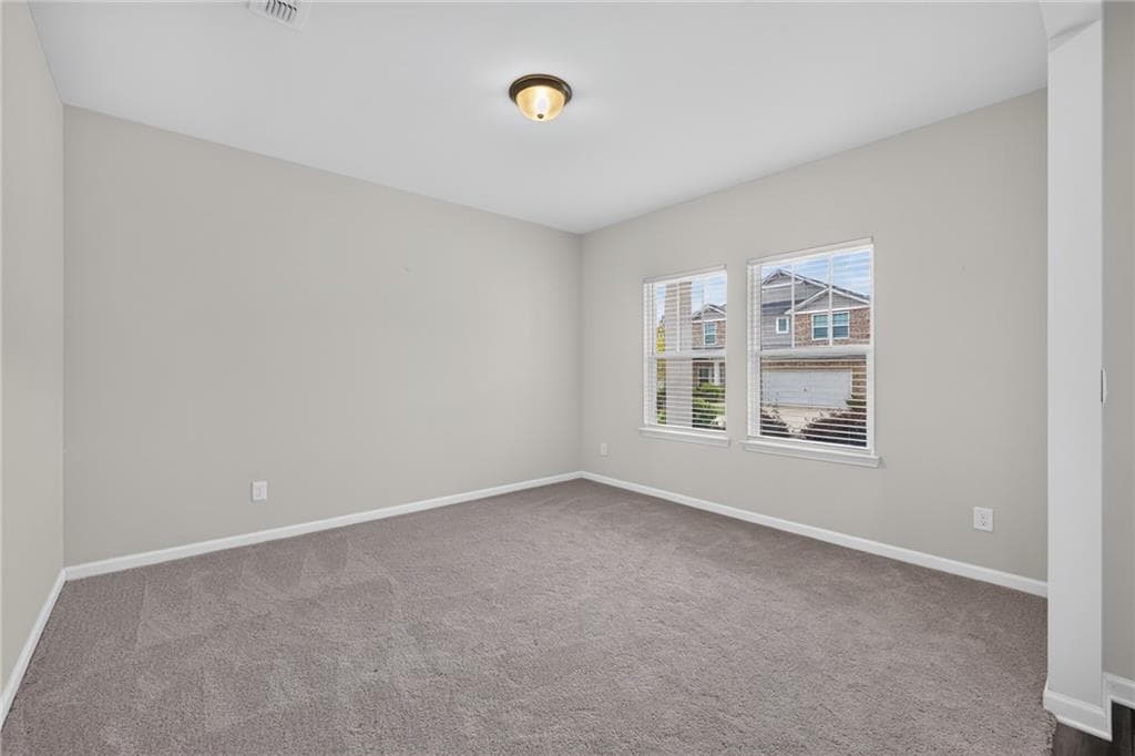 5 bedroom, 3 bathroom, 2,674 sq ft single family residence for sale at 5836 Hackberry Lane, Braselton, GA 30517 — photo 4
