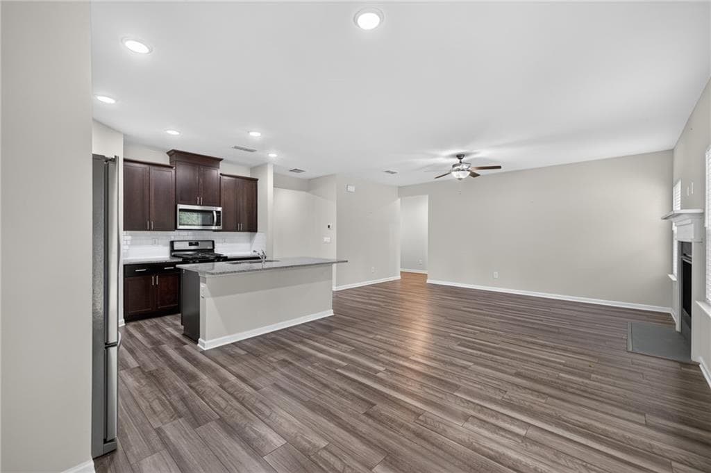 5 bedroom, 3 bathroom, 2,674 sq ft single family residence for sale at 5836 Hackberry Lane, Braselton, GA 30517 — photo 10