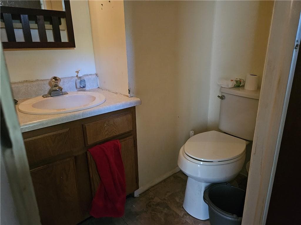 2 bedroom, 3 bathroom, 1,280 sq ft townhouse for sale at 5599 Marbut Road, Lithonia, GA 30058 — photo 6