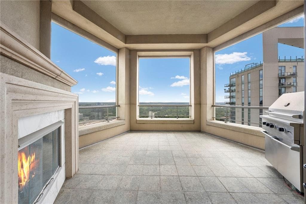 3 bedroom, 4 bathroom, 3,541 sq ft condominium for rent at 3376 Peachtree Road 44B, Atlanta, GA 30326 for $14,000 a month — photo 9