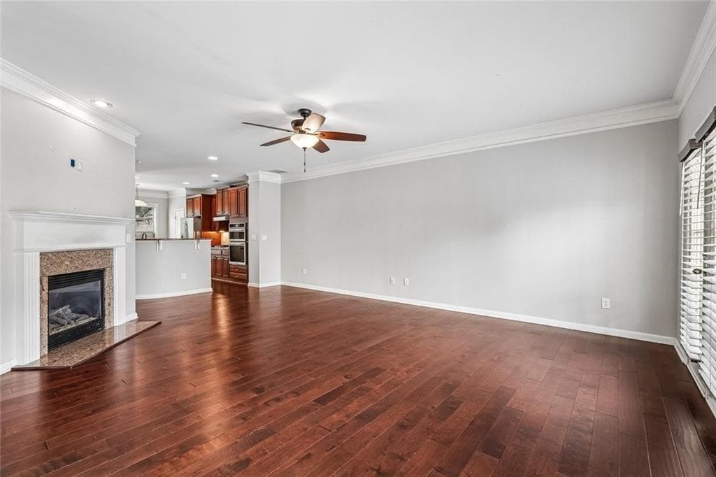 3 bedroom, 4 bathroom, 2,304 sq ft townhouse for sale at 1005 Manchester Way, Roswell, GA 30075 — photo 4
