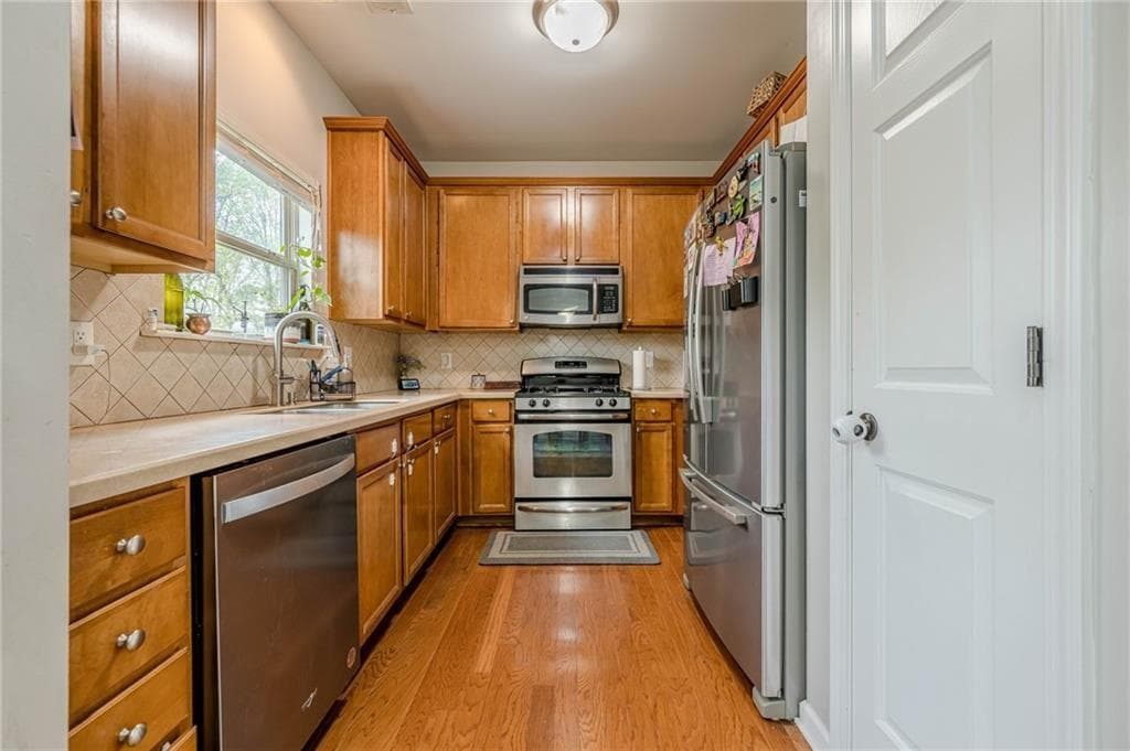 4 bedroom, 4 bathroom, 2,460 sq ft townhouse for sale at 2705 Maple Park Place, Cumming, GA 30041 — photo 10