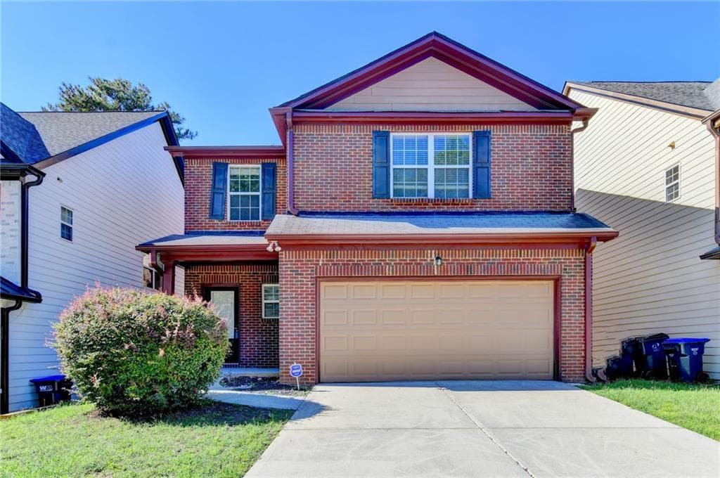 3 bedroom, 3 bathroom, 2,180 sq ft single family residence under contract at 3710 Lakeside Walk Drive, Lilburn, GA 30047