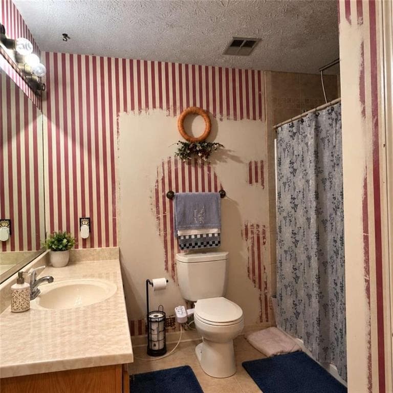 4 bedroom, 3 bathroom, 1,720 sq ft single family residence for sale at 7571 Kevin Pl, Jonesboro, GA 30236 — photo 9