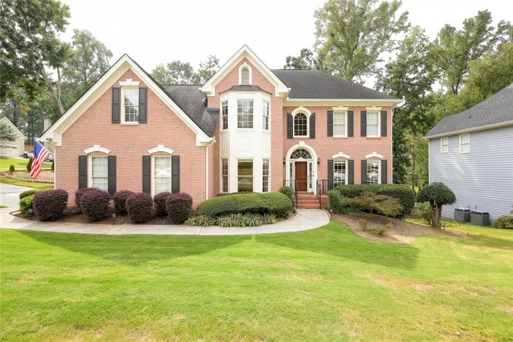 7 bedroom, 4 bathroom, 4,598 sq ft single family residence for sale at 1055 Whitehawk Trail, Lawrenceville, GA 30043 — photo 7