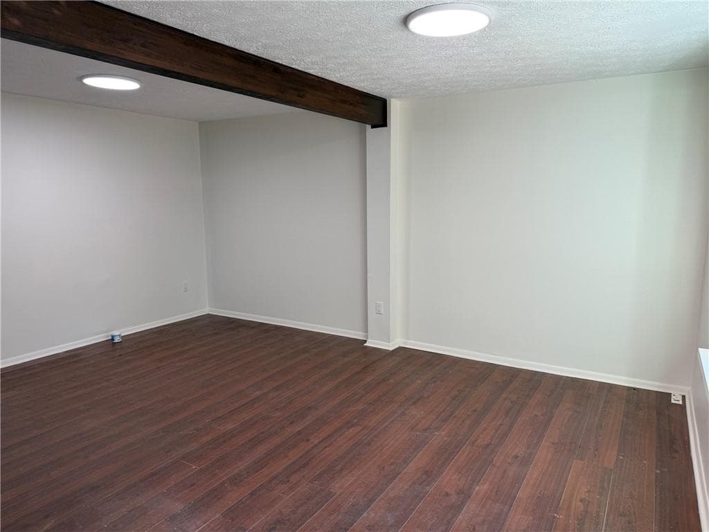 3 bedroom, 3 bathroom, 1,654 sq ft townhouse for rent at 103 Hamilton Trace, Marietta, GA 30068 for $2,100 a month — photo 2