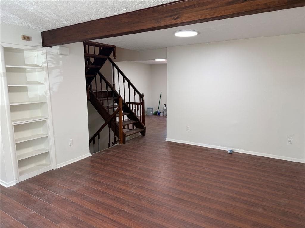 3 bedroom, 3 bathroom, 1,654 sq ft townhouse for rent at 103 Hamilton Trace, Marietta, GA 30068 for $2,100 a month — photo 3