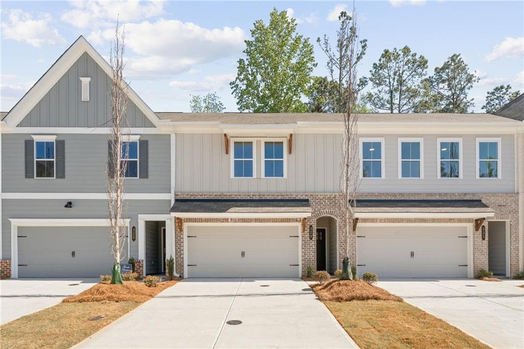3 bedroom, 3 bathroom, 1,805 sq ft townhouse for sale at 541 Feldspar Way, Lawrenceville, GA 30043 — photo 4