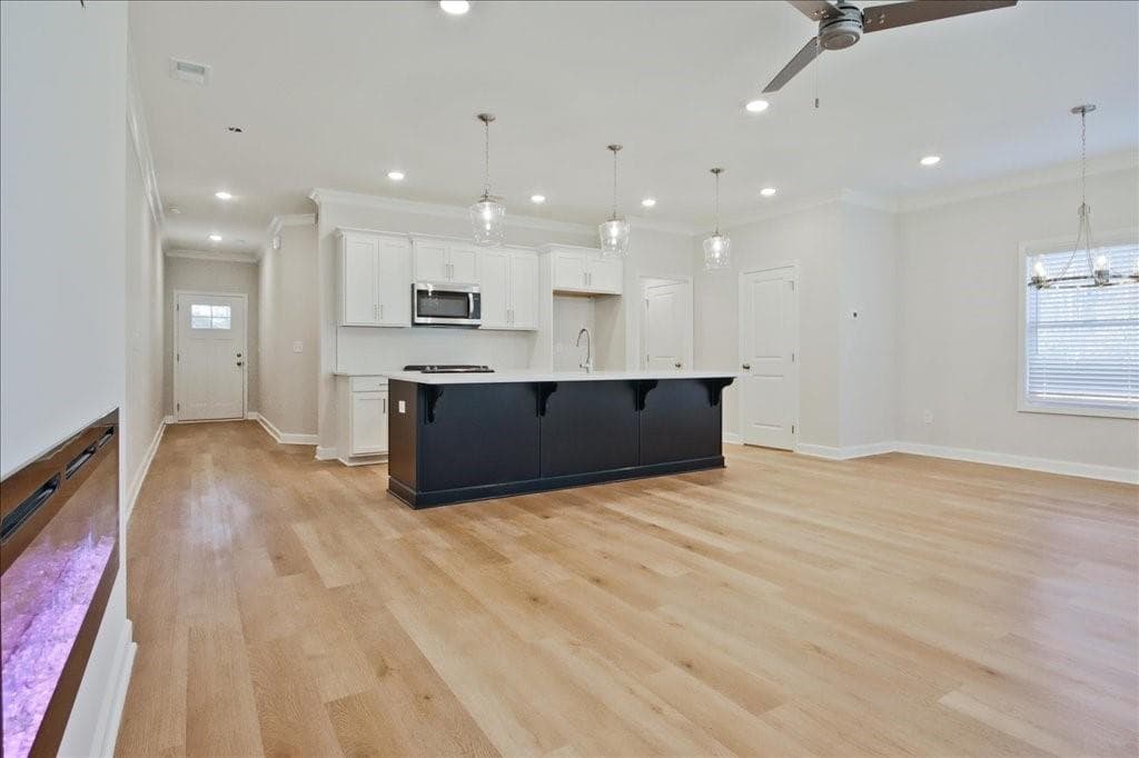 3 bedroom, 3 bathroom, 1,805 sq ft townhouse for sale at 541 Feldspar Way, Lawrenceville, GA 30043 — photo 10