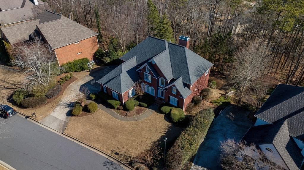 5 bedroom, 5 bathroom, 4,441 sq ft single family residence for rent at 9445 Stoney Ridge Lane, Johns Creek, GA 30022 for $4,250 a month — photo 3