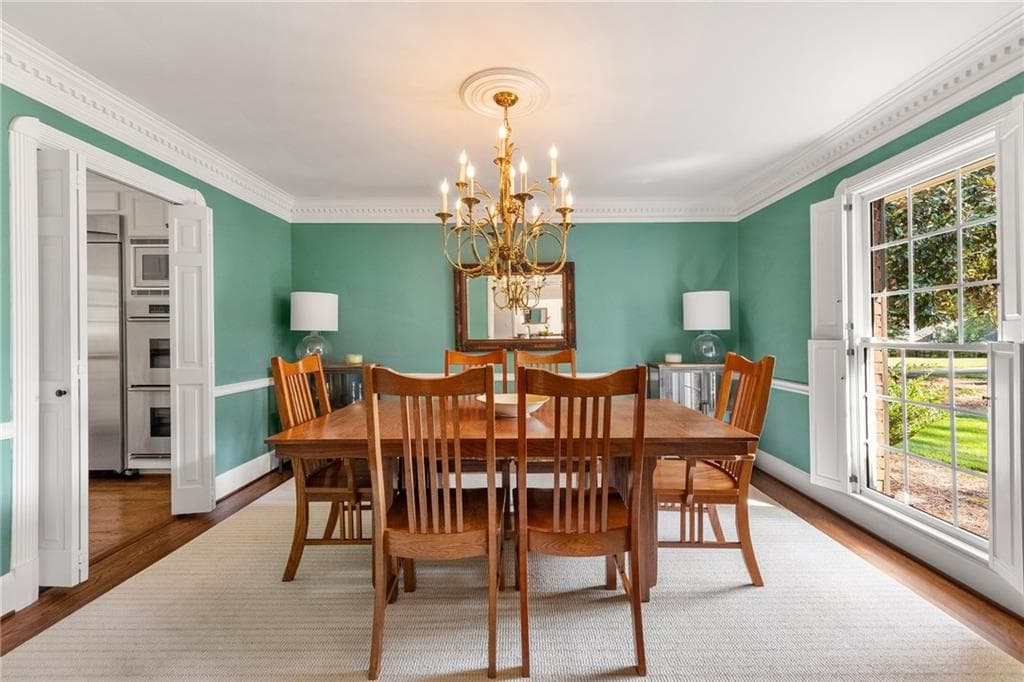 5 bedroom, 4 bathroom, 5,358 sq ft single family residence for sale at 5580 Lake Island Drive, Sandy Springs, GA 30327 — photo 6