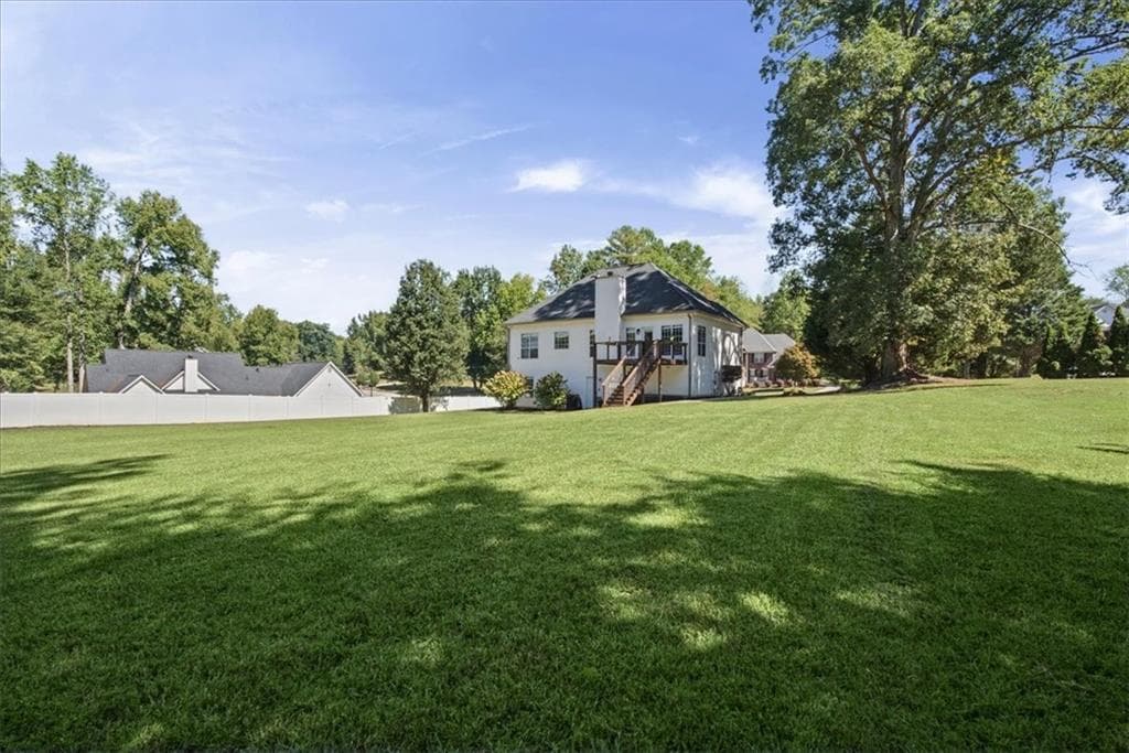 4 bedroom, 3 bathroom, 2,406 sq ft single family residence for sale at 136 Huntcliff Trail, Ellenwood, GA 30294 — photo 7