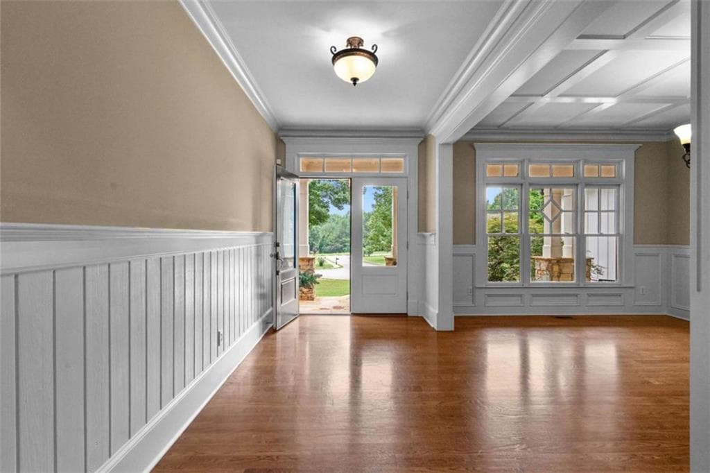 5 bedroom, 7 bathroom, 6,025 sq ft single family residence for sale at 120 Crystal Court, Tyrone, GA 30290 — photo 8
