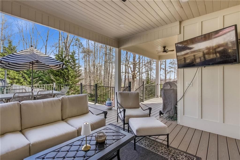 7 bedroom, 6 bathroom, 8,000 sq ft single family residence for sale at 2345 Fred Pitts Road, Clarkesville, GA 30523 — photo 6