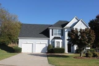 3 bedroom, 3 bathroom, 2,352 sq ft single family residence for rent at 1020 Crabapple Parc Drive, Roswell, GA 30076 for $3,400 a month — photo 1 of 7
