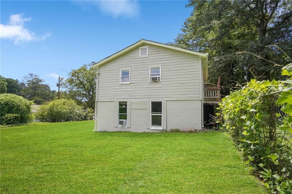 2 bedroom, 1 bathroom, 2,212 sq ft single family residence for rent at 6095 Mulberry St Extension A, Austell, GA 30168 for $1,300 a month — photo 9