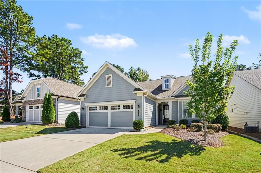 4 bedroom, 4 bathroom, 2,892 sq ft single family residence for sale at 380 Falcon Way, Hoschton, GA 30548 — photo 6