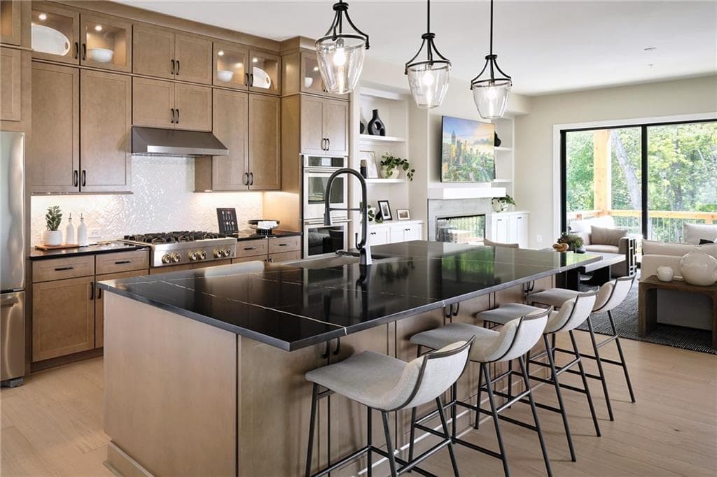 3 bedroom, 5 bathroom, 3,553 sq ft townhouse for sale at 2012 Sinclair Way, Alpharetta, DC 20009 — photo 2