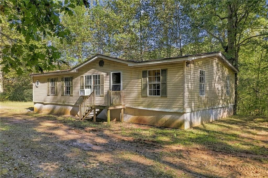 3 bedroom, 2 bathroom single family residence for sale at 108 Charlottes Web Lane, Ellijay, GA 30540 — photo 1 of 26
