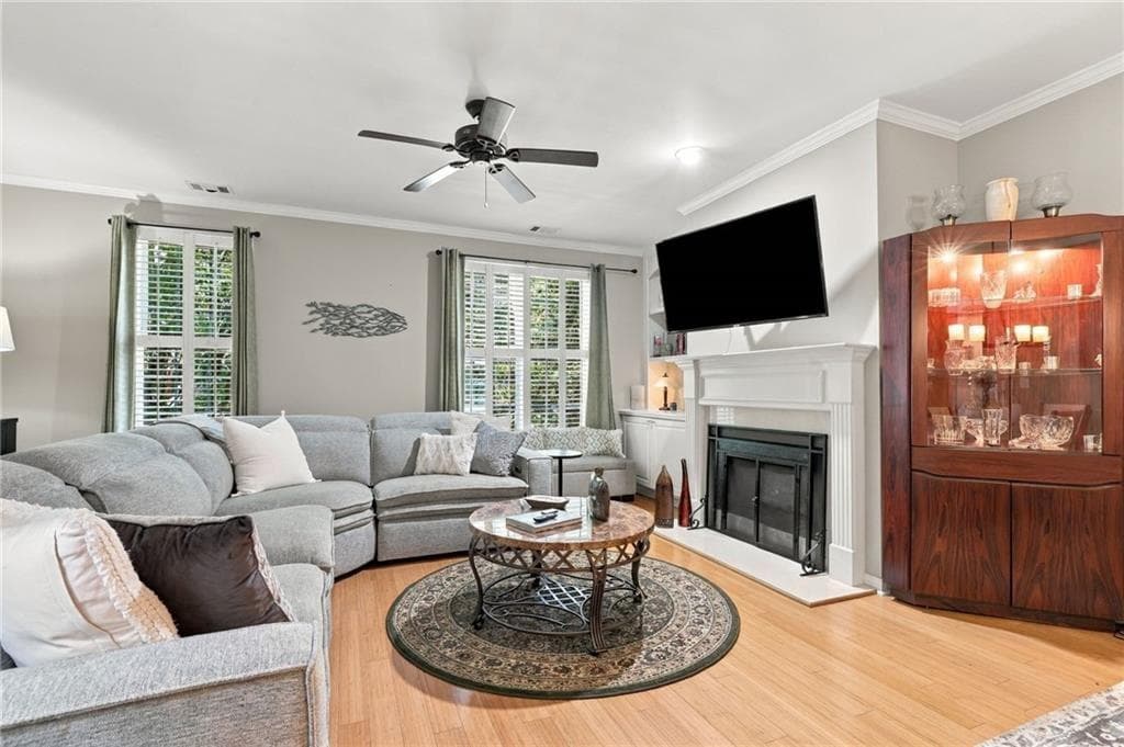 2 bedroom, 3 bathroom, 2,595 sq ft townhouse for sale at 1607 Waters Edge Trail, Roswell, GA 30075 — photo 6