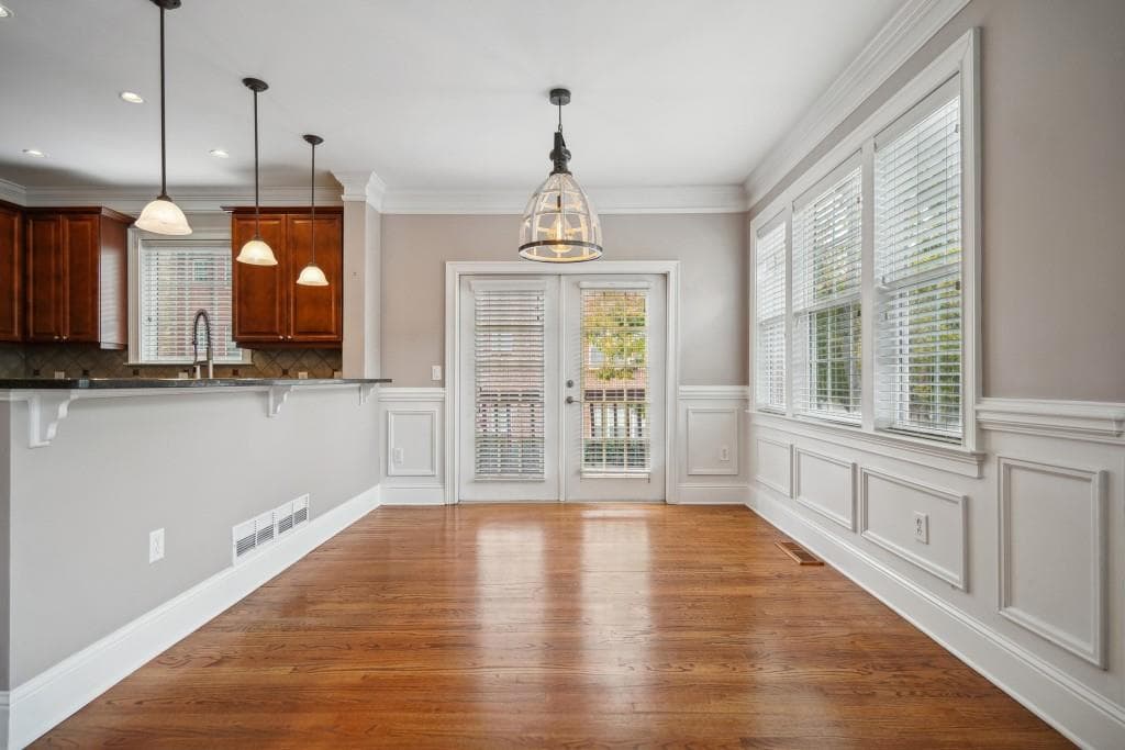 2 bedroom, 3 bathroom, 1,887 sq ft townhouse for rent at 3775 Ashford Creek Avenue, Brookhaven, GA 30319 for $3,250 a month — photo 7