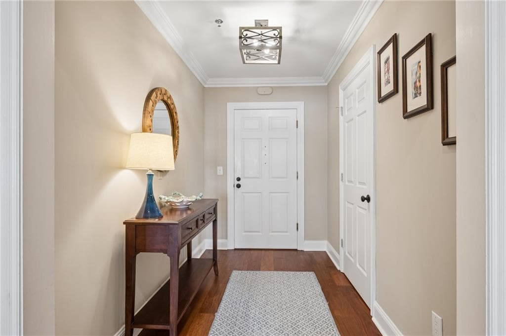 2 bedroom, 3 bathroom, 1,693 sq ft condominium for sale at 211 Colonial Homes Drive 1304, Atlanta, GA 30309 — photo 6