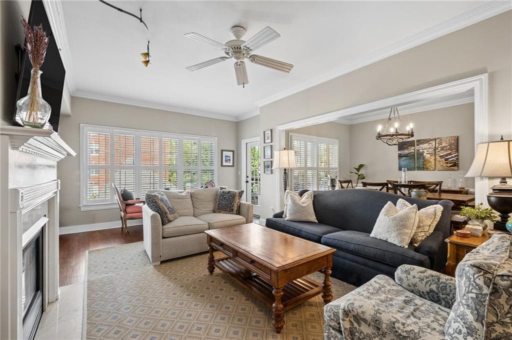2 bedroom, 3 bathroom, 1,693 sq ft condominium for sale at 211 Colonial Homes Drive 1304, Atlanta, GA 30309 — photo 7