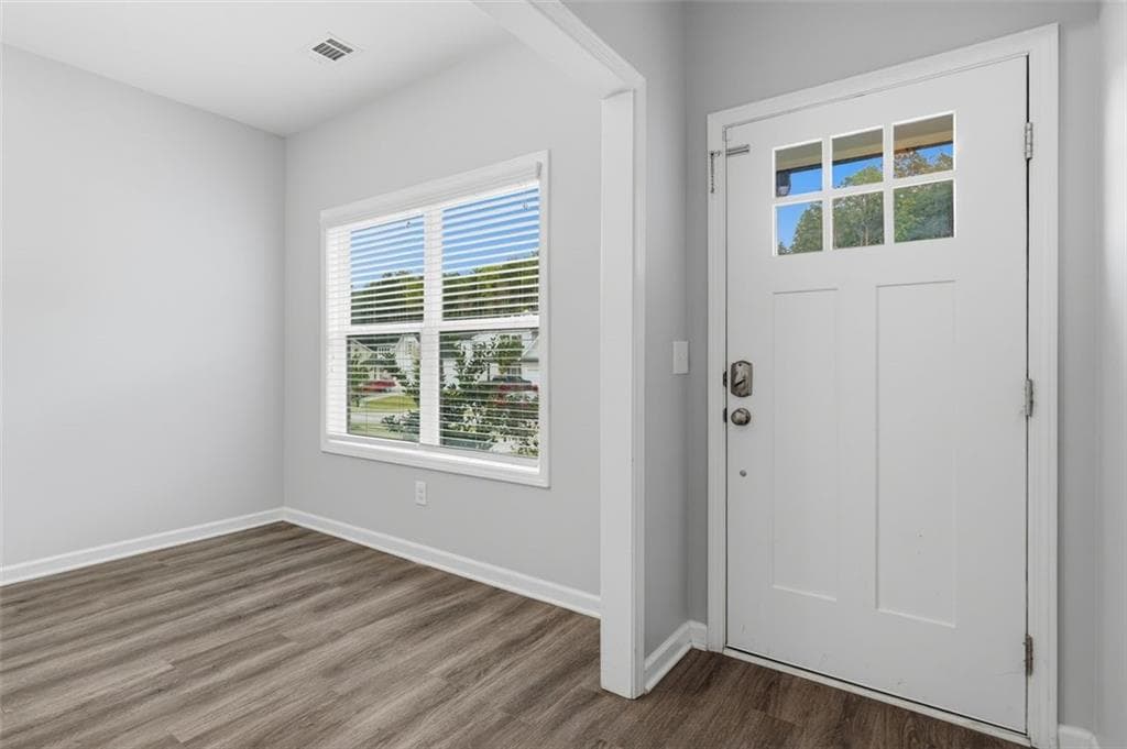 4 bedroom, 3 bathroom, 2,601 sq ft single family residence for sale at 6535 River Station Drive, Lula, GA 30554 — photo 5