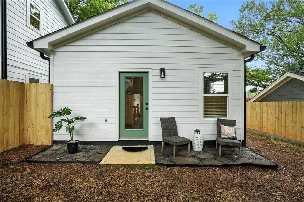 1 bedroom, 1 bathroom single family residence for rent at 1597 Glenwood Avenue B, Atlanta, GA 30316 for $1,795 a month — photo 6