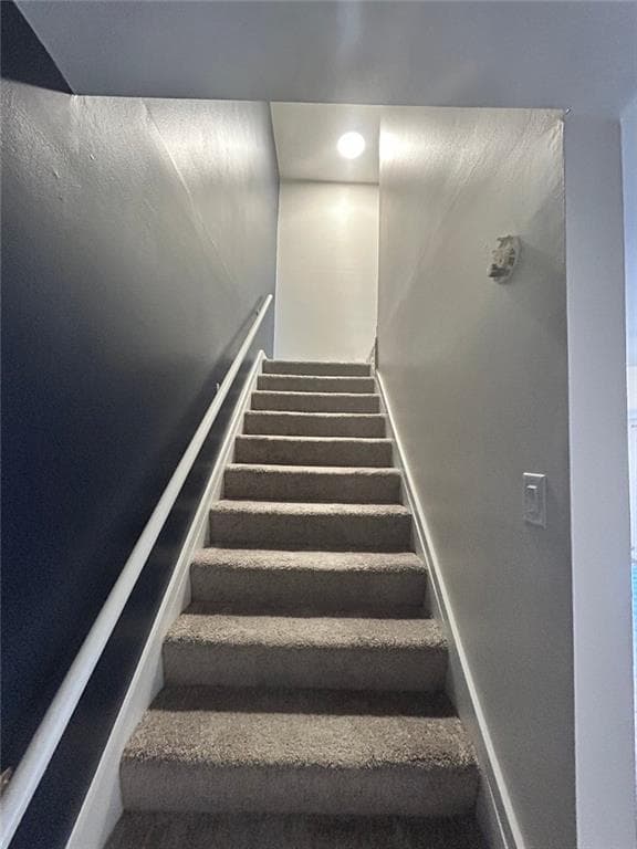2 bedroom, 1 bathroom, 840 sq ft condominium for sale at 3541 Old Chamblee Tucker Road H, Atlanta, GA 30340 — photo 7