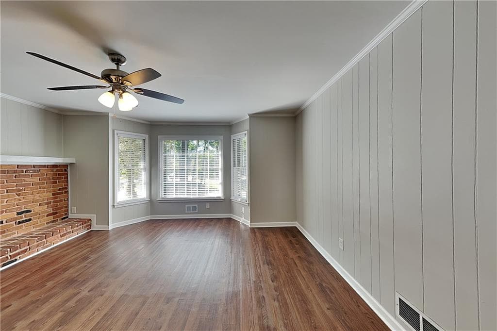 4 bedroom, 3 bathroom, 2,404 sq ft single family residence for rent at 1484 Pleasant Street, Marietta, GA 30066 for $2,740 a month — photo 2