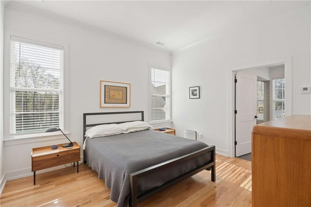 3 bedroom, 4 bathroom, 1,970 sq ft single family residence for sale at 1105 Adam Circle, Roswell, GA 30076 — photo 4