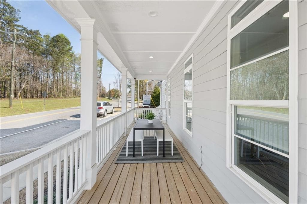 3 bedroom, 4 bathroom, 1,970 sq ft single family residence for sale at 1105 Adam Circle, Roswell, GA 30076 — photo 10