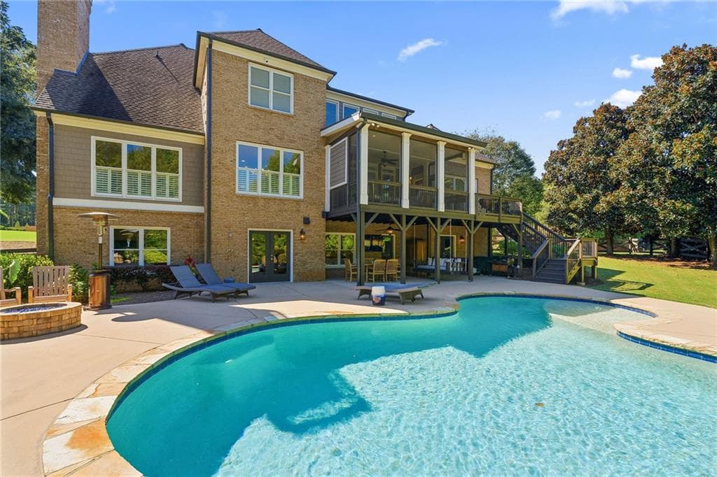 6 bedroom, 7 bathroom, 4,729 sq ft single family residence for sale at 3995 Cooks Farm Drive, Kennesaw, GA 30152 — photo 4