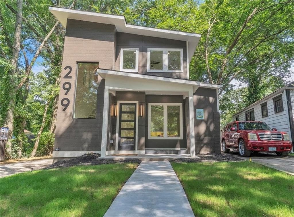 4 bedroom, 3 bathroom, 2,391 sq ft single family residence for rent at 299 Flowers Place, Atlanta, GA 30314 for $5,000 a month