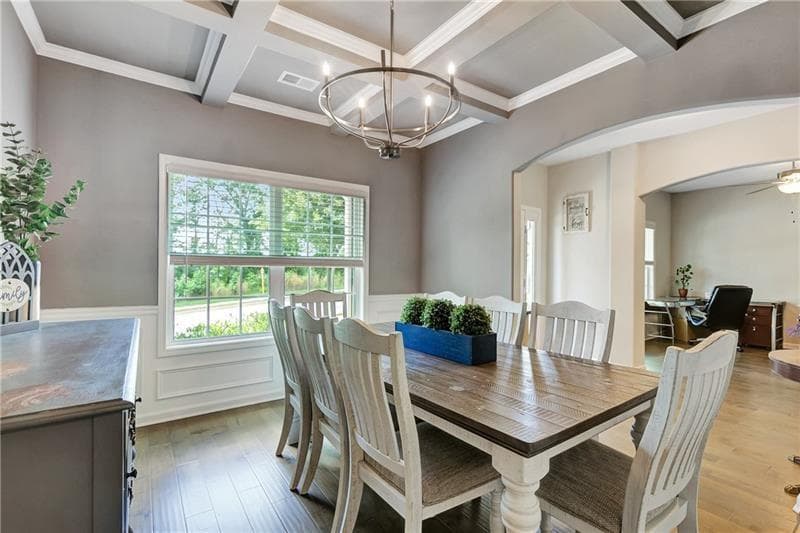 5 bedroom, 3 bathroom, 3,178 sq ft single family residence for sale at 103 Pacific Avenue, Sharpsburg, GA 30277 — photo 6