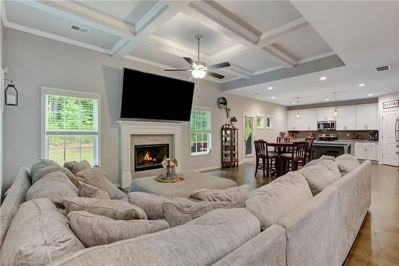 5 bedroom, 3 bathroom, 3,178 sq ft single family residence for sale at 103 Pacific Avenue, Sharpsburg, GA 30277 — photo 8