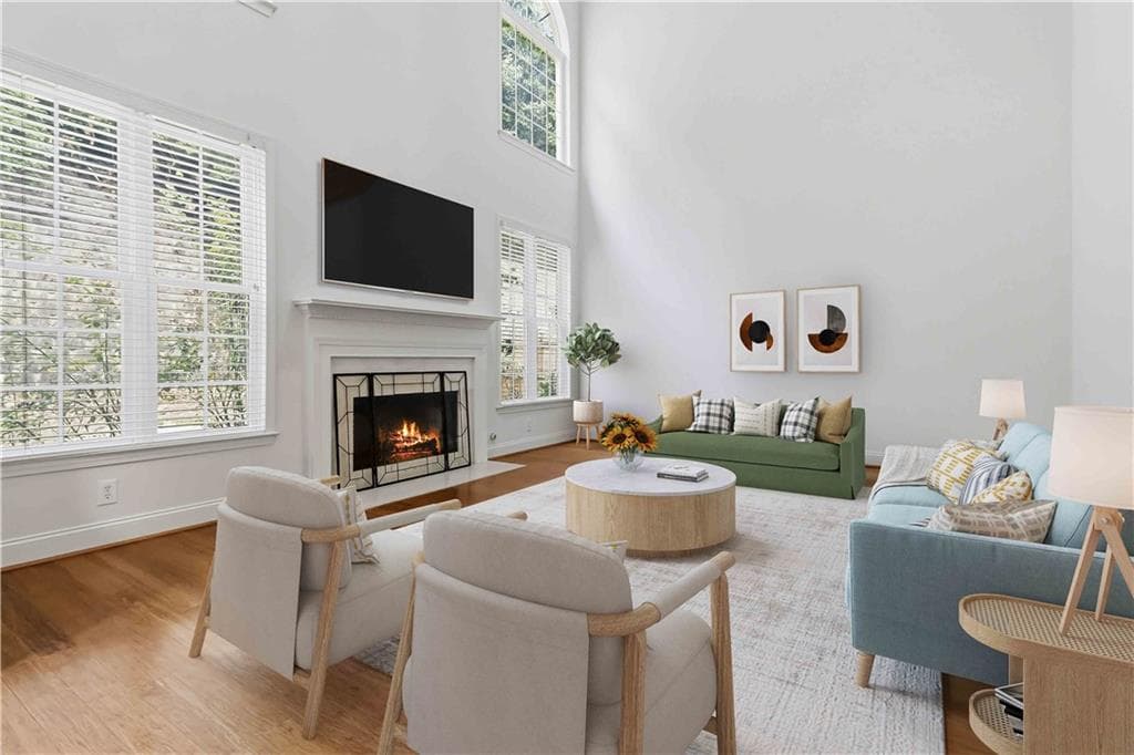 4 bedroom, 3 bathroom, 2,563 sq ft single family residence for sale at 5348 Vinings Lake View, Mableton, GA 30126 — photo 3