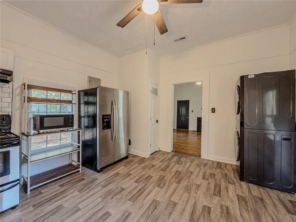 1 bedroom, 1 bathroom, 973 sq ft single family residence for sale at 120 Norris Street, Monroe, GA 30655 — photo 9