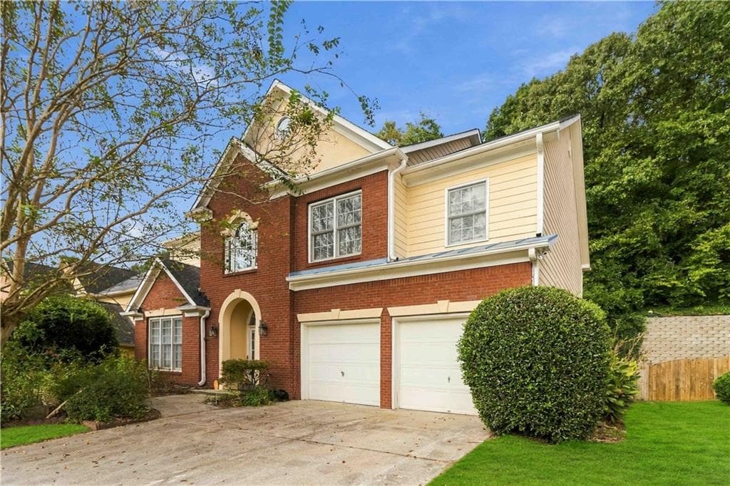4 bedroom, 3 bathroom, 2,563 sq ft single family residence for sale at 5348 Vinings Lake View, Mableton, GA 30126 — photo 1 of 60