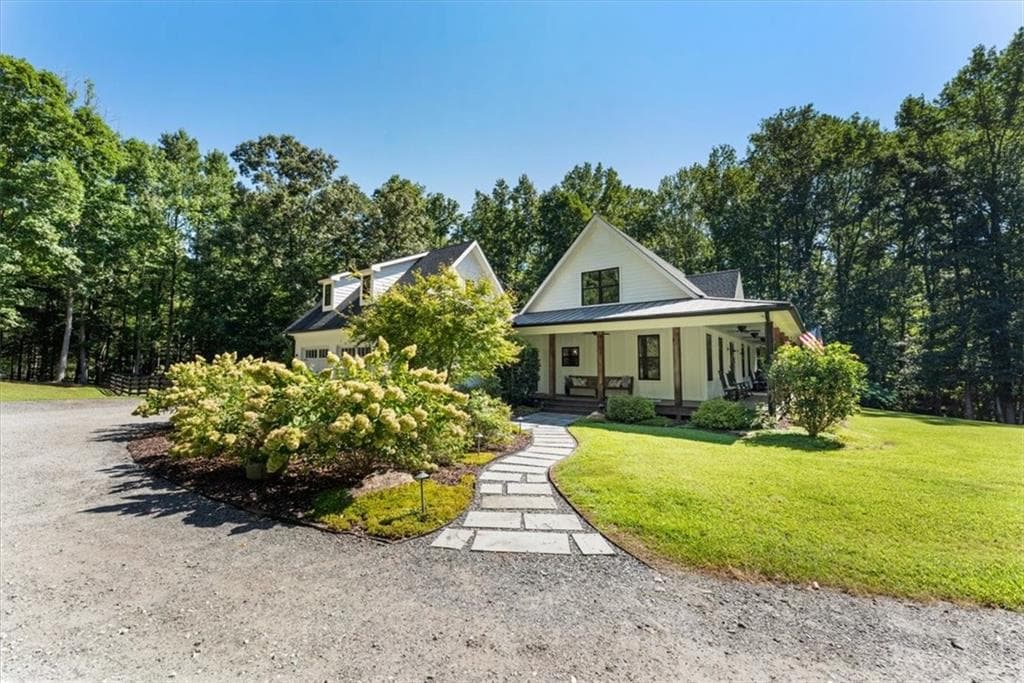 4 bedroom, 3 bathroom, 3,153 sq ft single family residence for sale at 889 Freehome Road, Canton, GA 30115 — photo 10