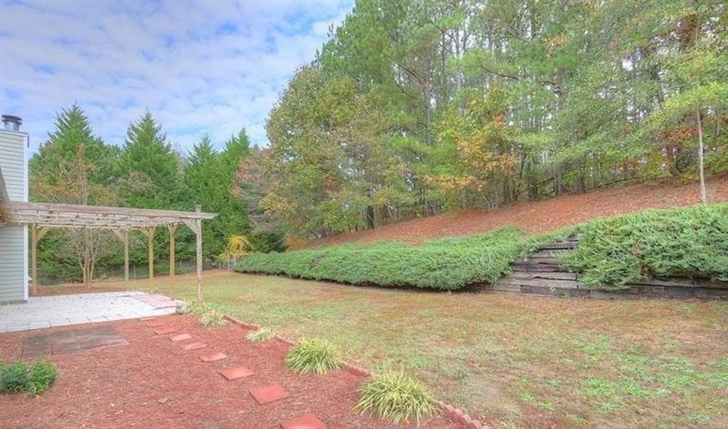 3 bedroom, 2 bathroom, 1,500 sq ft single family residence for rent at 3284 Rockwalk Terrace, Loganville, GA 30052 for $2,200 a month — photo 6