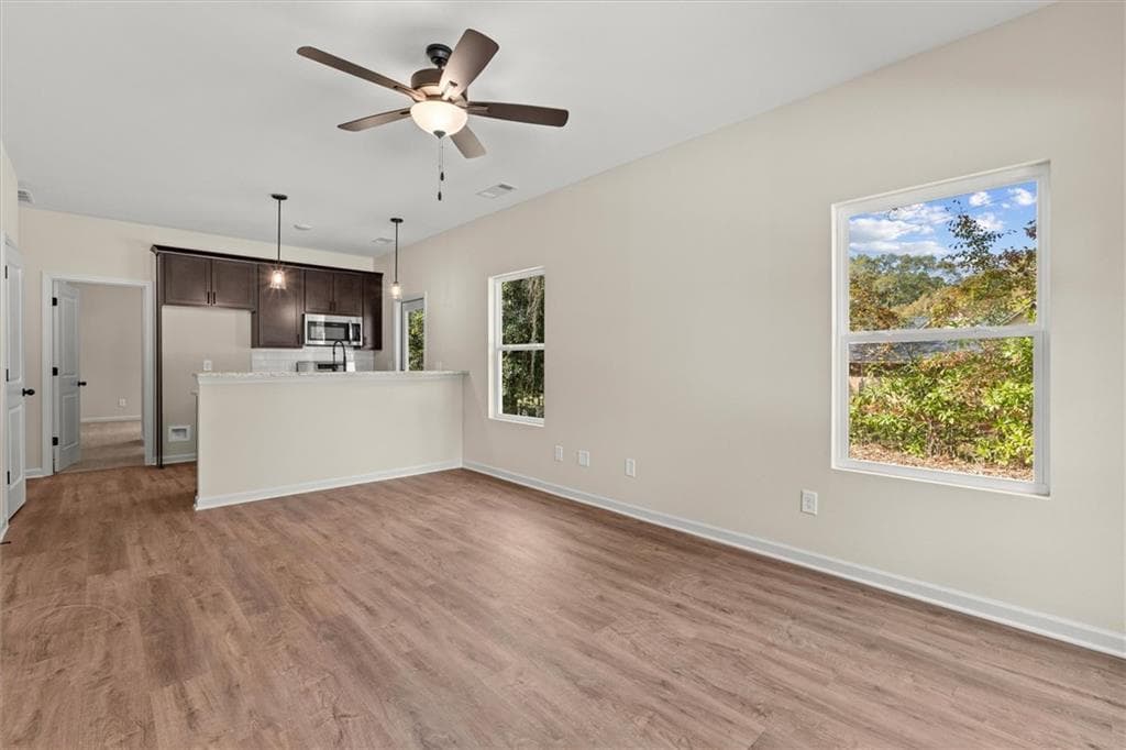 3 bedroom, 2 bathroom, 1,025 sq ft single family residence for sale at 654 King Street, Carrollton, GA 30117 — photo 6
