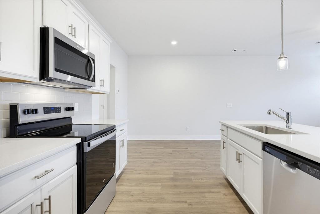 3 bedroom, 3 bathroom, 1,302 sq ft townhouse for rent at 139 Chastain Drive, Cartersville, GA 30120 for $1,800 a month — photo 9