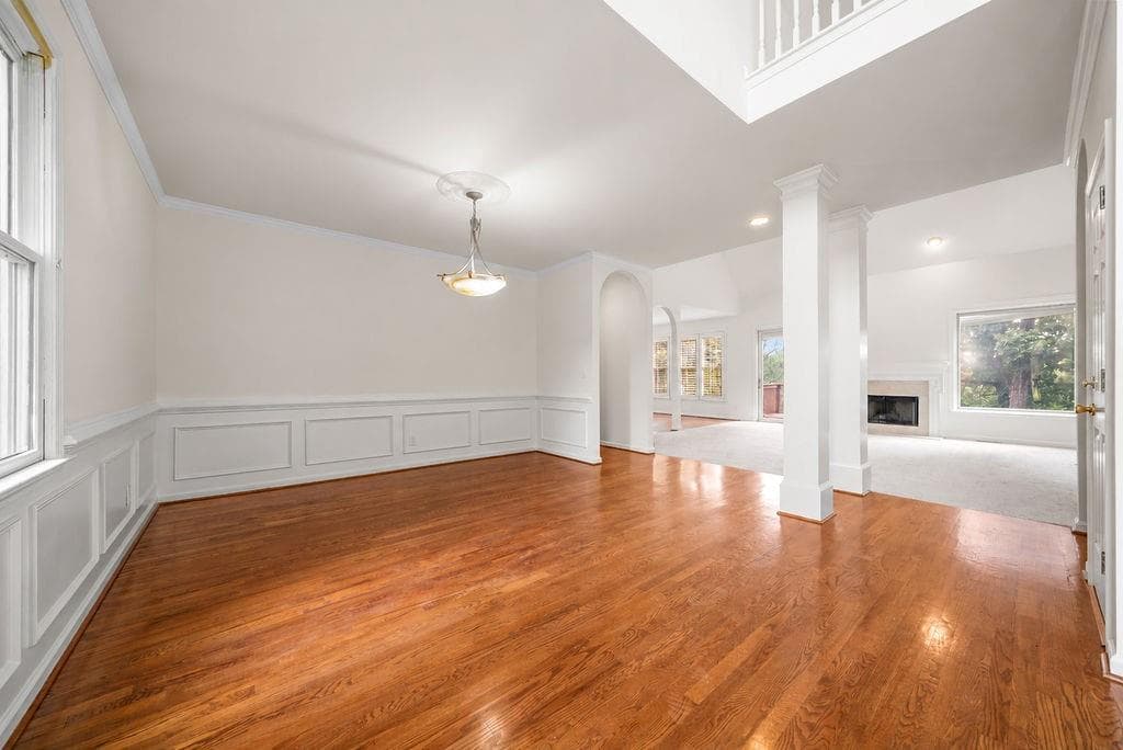 4 bedroom, 4 bathroom, 3,006 sq ft single family residence for sale at 2409 Vinings Oaks Court, Smyrna, GA 30082 — photo 6