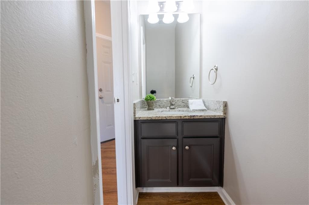 3 bedroom, 3 bathroom, 1,781 sq ft townhouse for sale at 17 Village Glen, Dallas, GA 30157 — photo 7