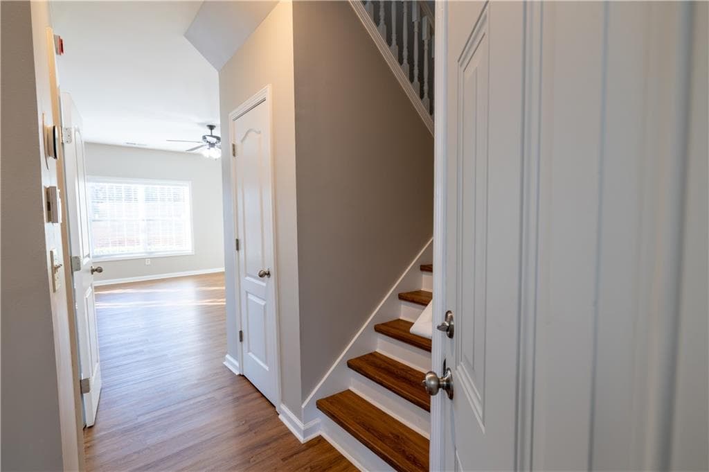 3 bedroom, 3 bathroom, 1,781 sq ft townhouse for sale at 17 Village Glen, Dallas, GA 30157 — photo 8